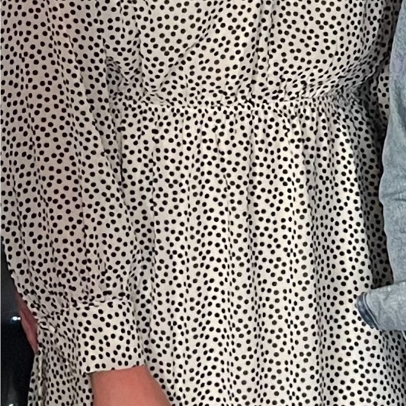 H&M Black and White Wrap Sundress with Bishop Sleeves - Picture 4 of 4